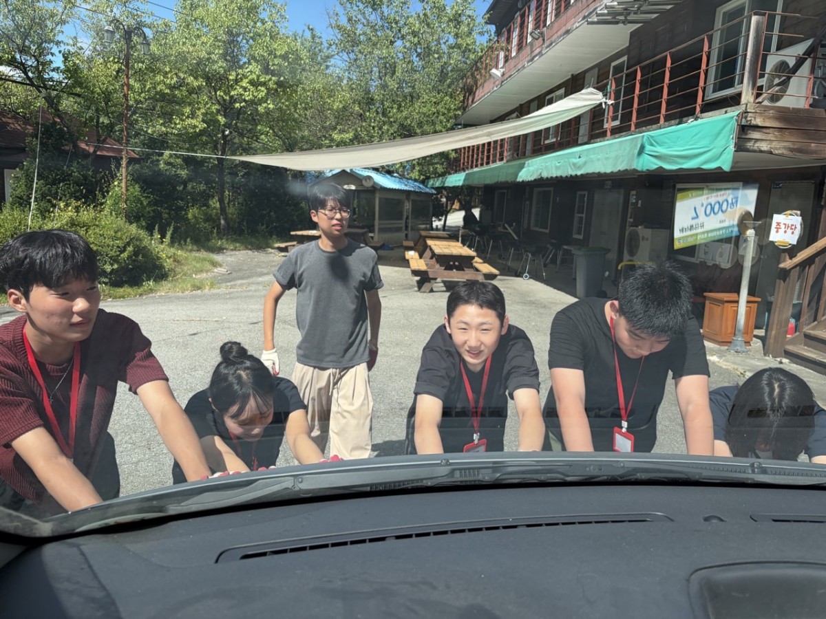 85ab9a84913adb6ba55bd43bd6e16c96_1786810846_7252.jpg